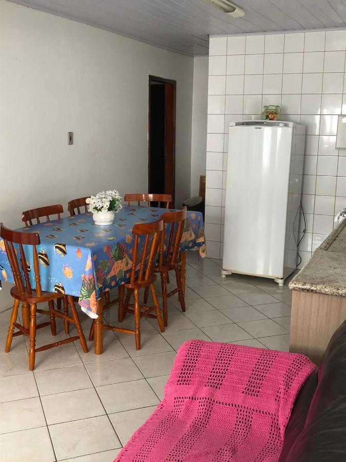 Casa Praia Em בומבינאס מראה חיצוני תמונה