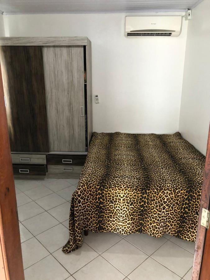 Casa Praia Em בומבינאס מראה חיצוני תמונה